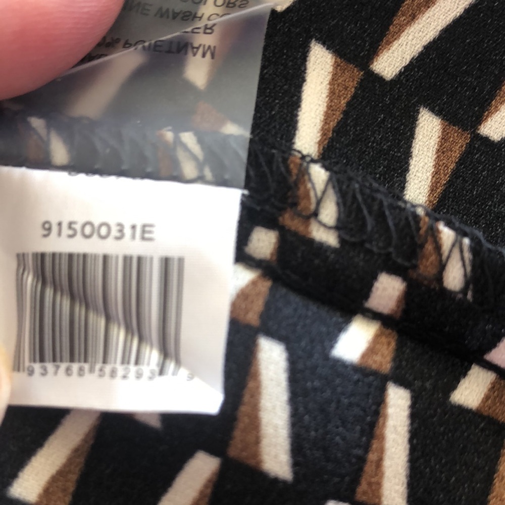 Vince Camuto Cap Sleeve Asymmetrical Wrap Blouse Geometric Print Sz S - Like New - Picture 10 of 11